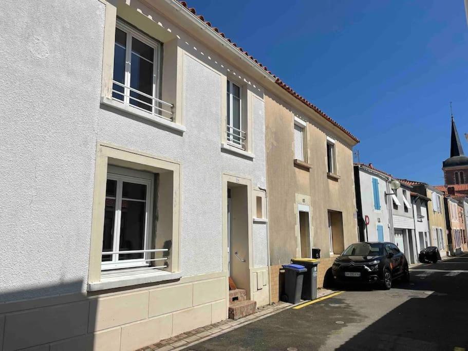 Maison Proche Plages, Port Et Tous Commerces Ле-Сабль-д'Олонн Екстер'єр фото